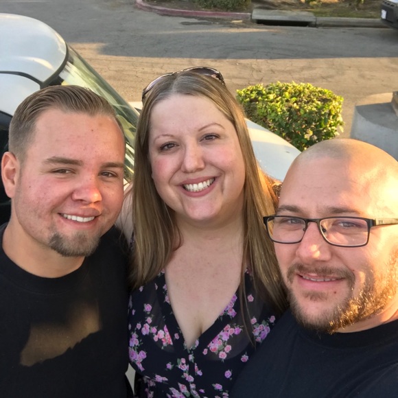 Meet your Posher, Tiffany - Picture 4 of 4